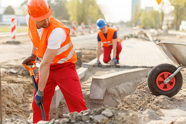 Best Concrete Sidewalk Installation  in Fairmont, MN